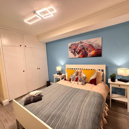 לונדון Posh 2-Bedroom, Living Room, Kitchen & 1.5 Bathroom מראה חיצוני תמונה